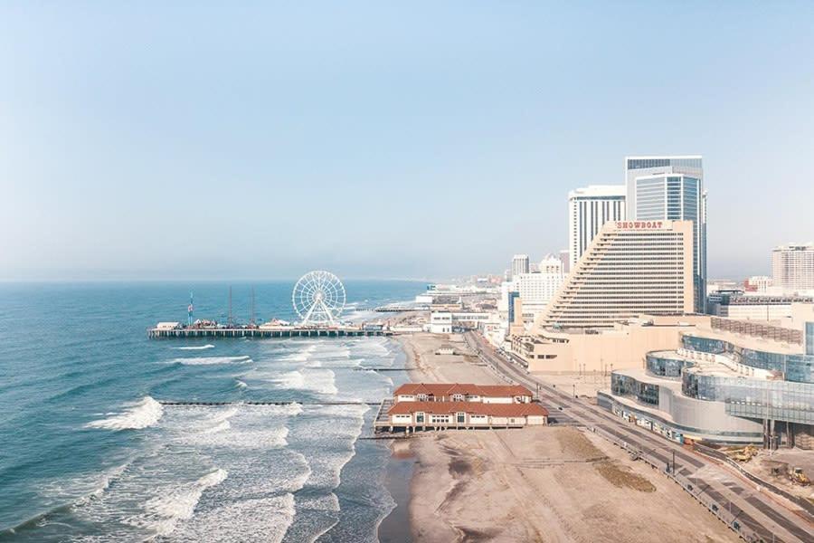 Boardwalk King Bed Retreats By Cozysuites Atlantic City Esterno foto